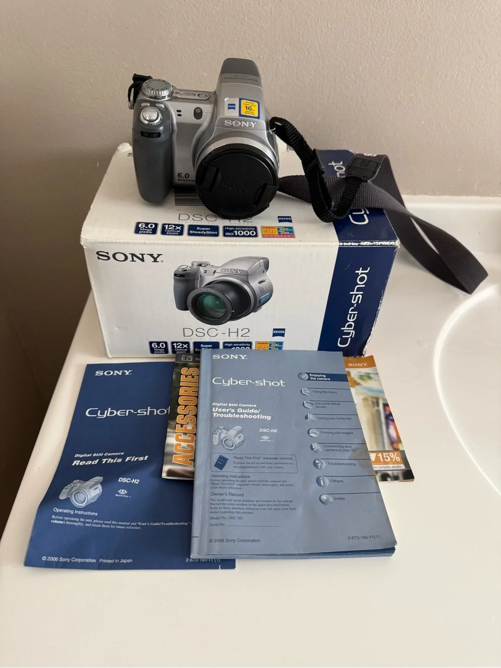 Sony Cyber-shot DSC-H2 Digital Camera in Silver and Black